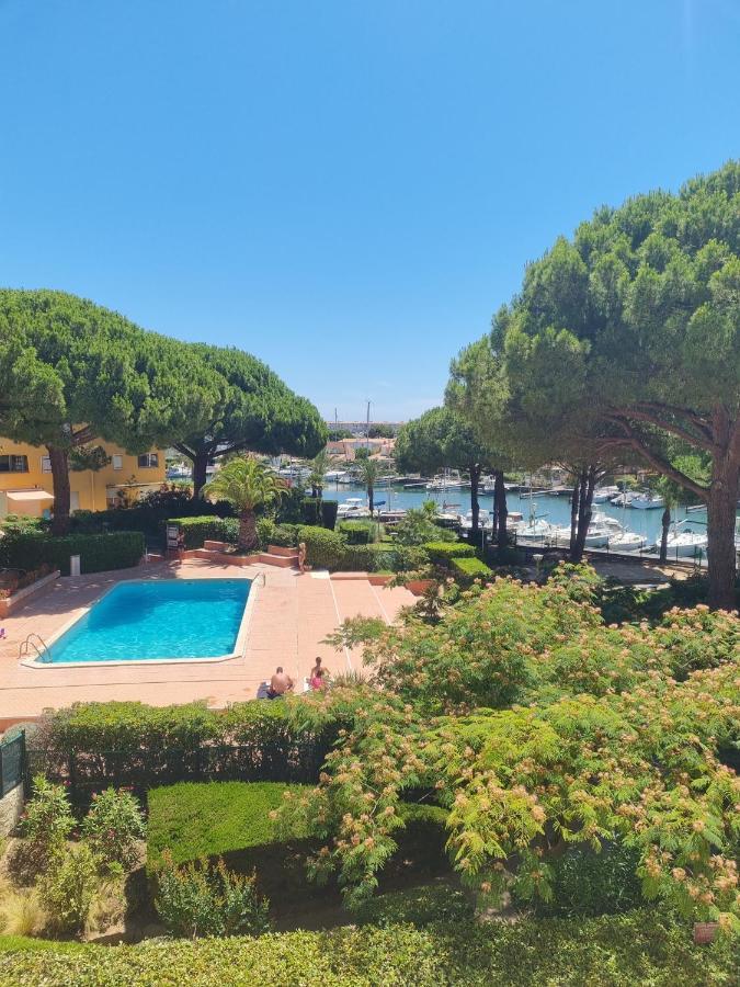 Cap Capistol Studio Le Cap D'Agde Vue Port Bagian luar foto